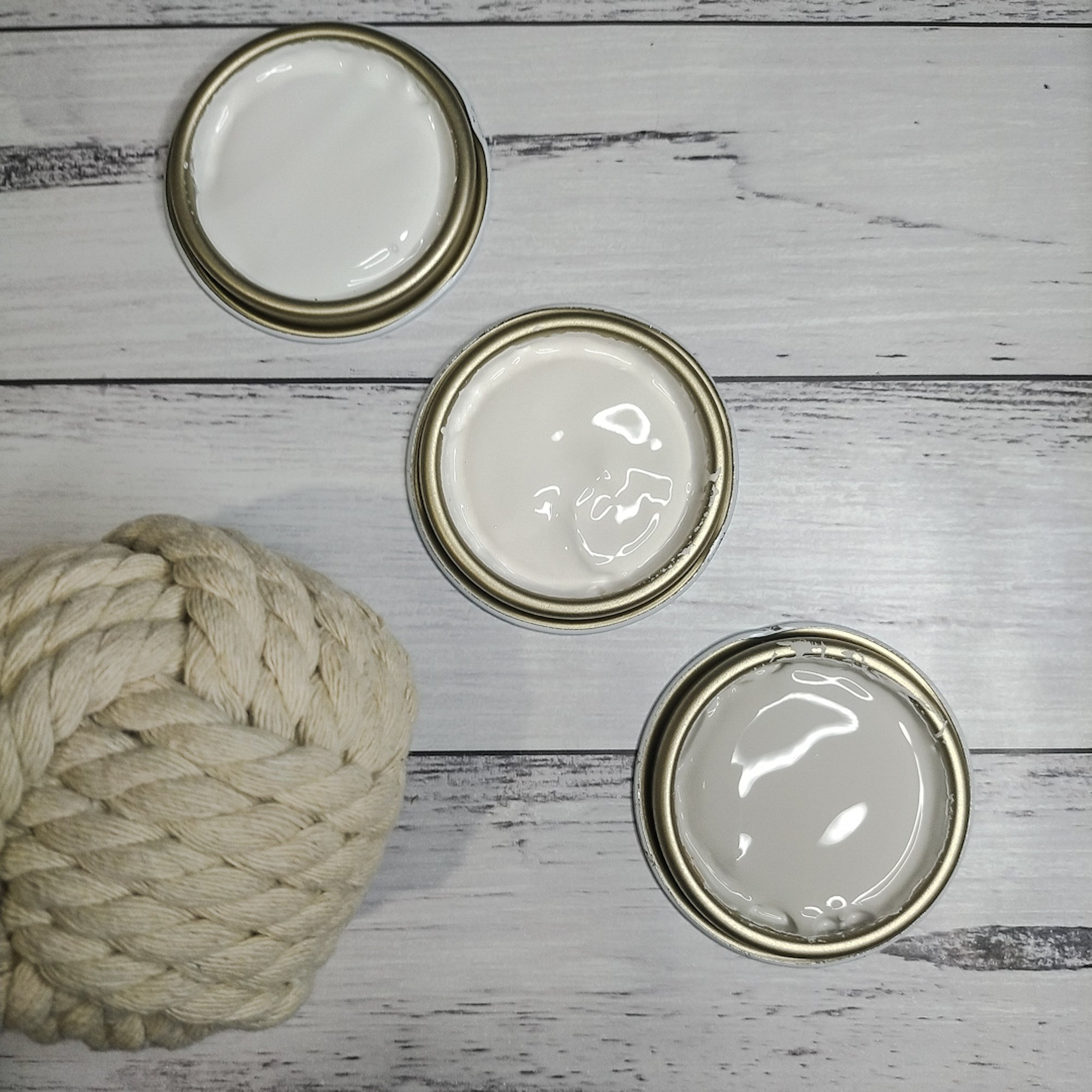 Choosing The Correct White Chalk Paint For Your Piece